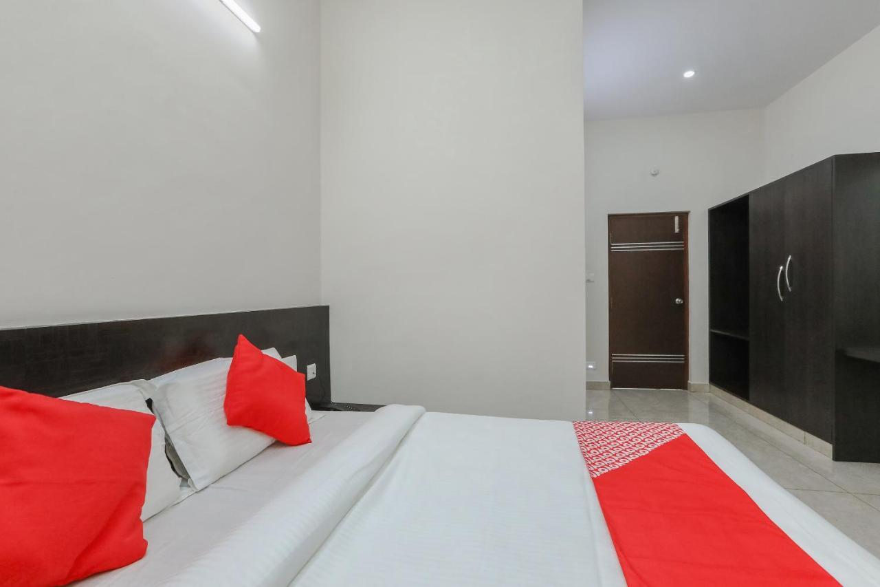 Hotel Oyo 22211 Shree Ankanatheshwara Residency Nanjangud Exteriér fotografie